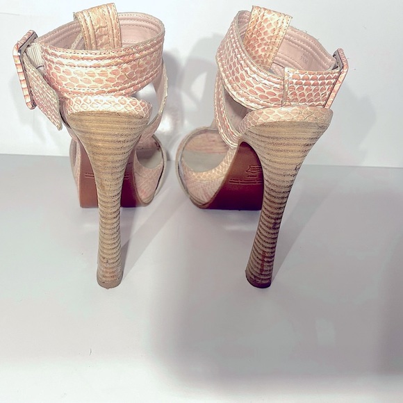 Soft pink nice heels Leon Max. Size 71/2 - Picture 4 of 7
